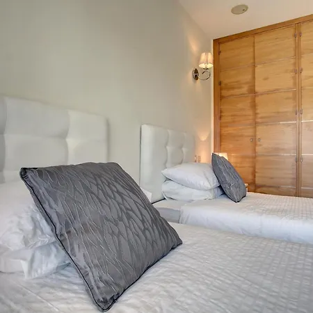 Sofia Golf 15 Min Puerto Banus * Estepona
